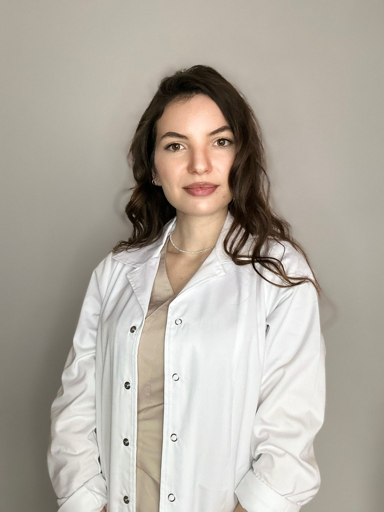 Dr. Nistorec Alexandra Larisa